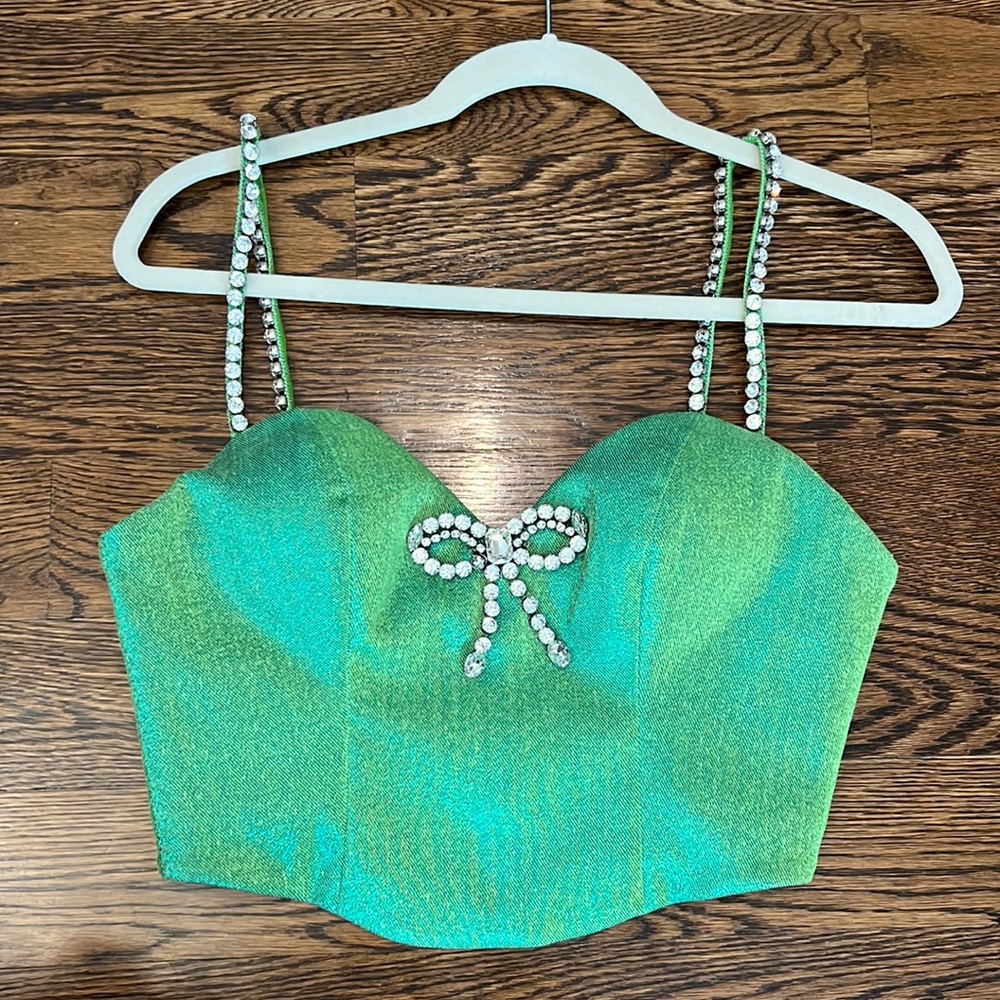 Two Piece Set - Area - Mito Knee Legging & Top